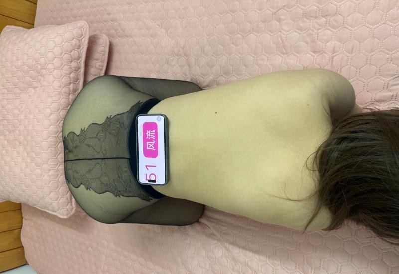 打卡人妻小丽