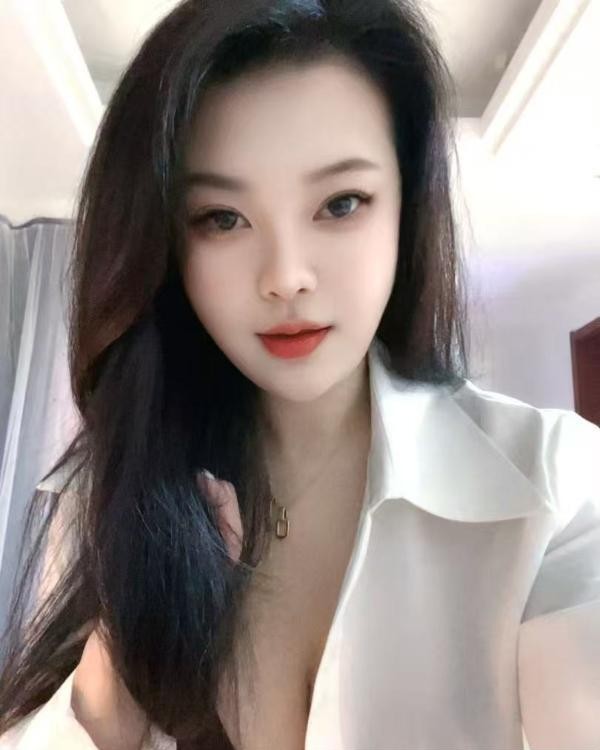 罗湖深喉女王