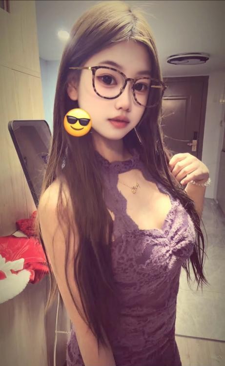 清纯女友萌萌
