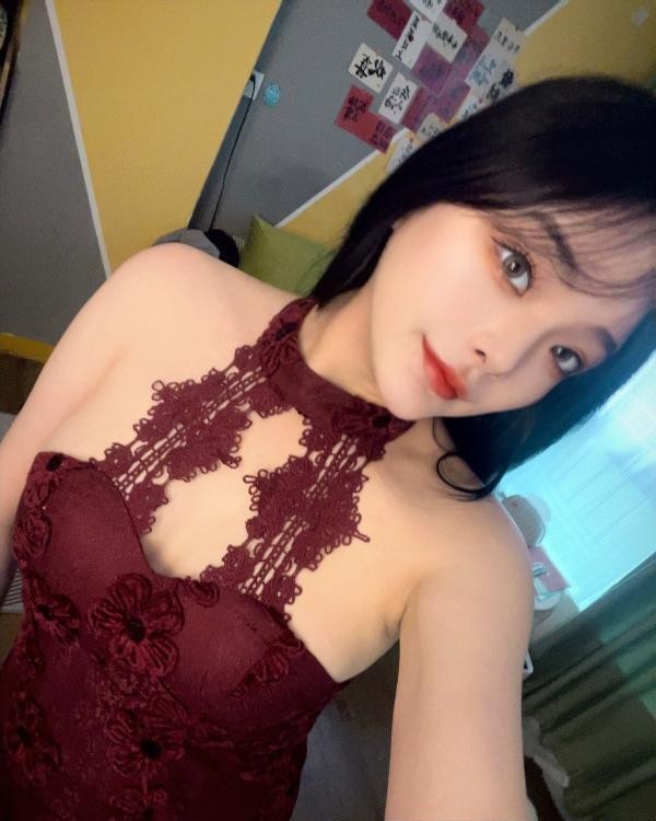 虎牙妹文文