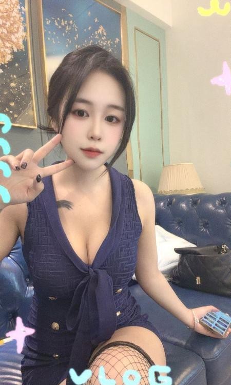 思明黑丝大长腿果果