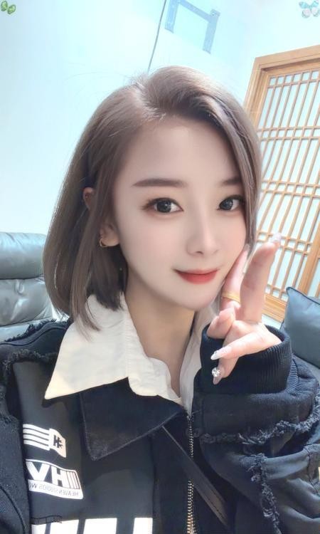 火辣美女宝儿