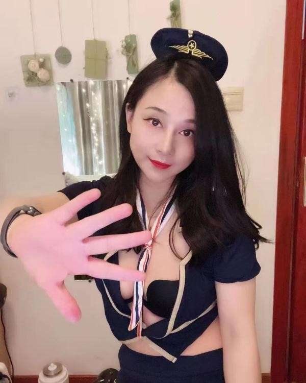 建邺小米少妇