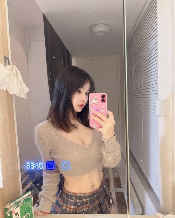 骚浪服务女友悠悠