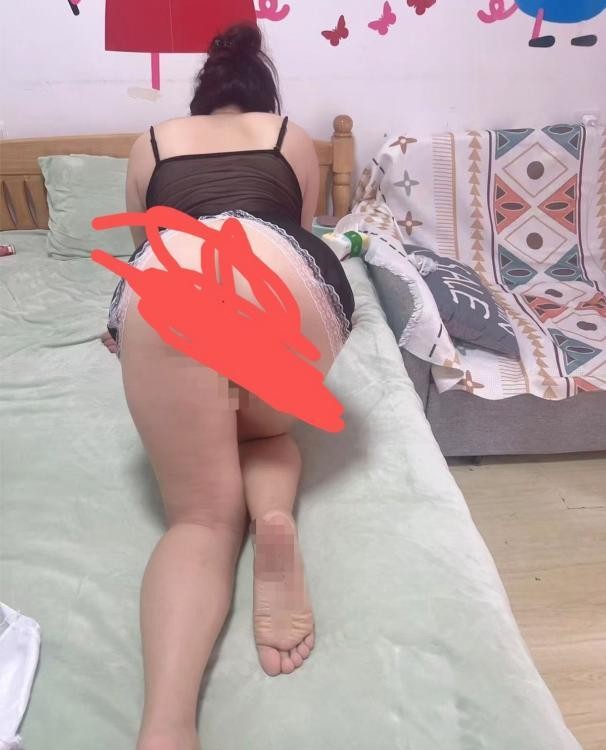 大胸骚少妇