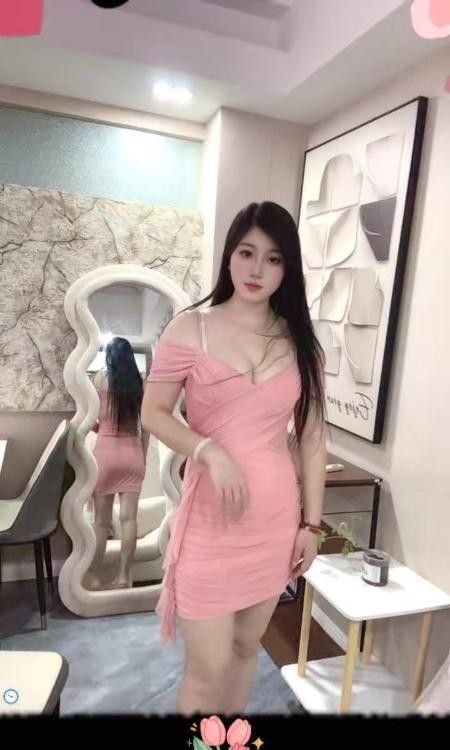 性感骚气D胸妹