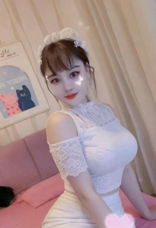 大奶美女