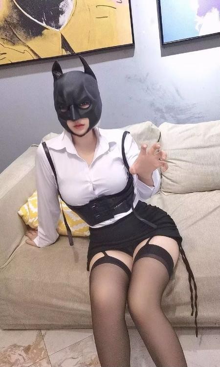 风骚翘臀小姐姐