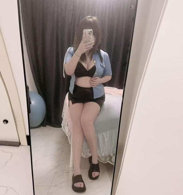 奉贤D杯坦克妹