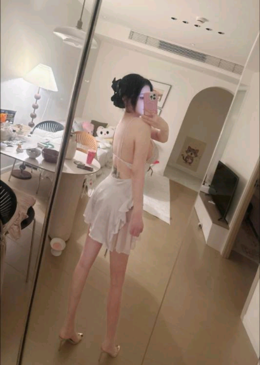 美乳御姐香香