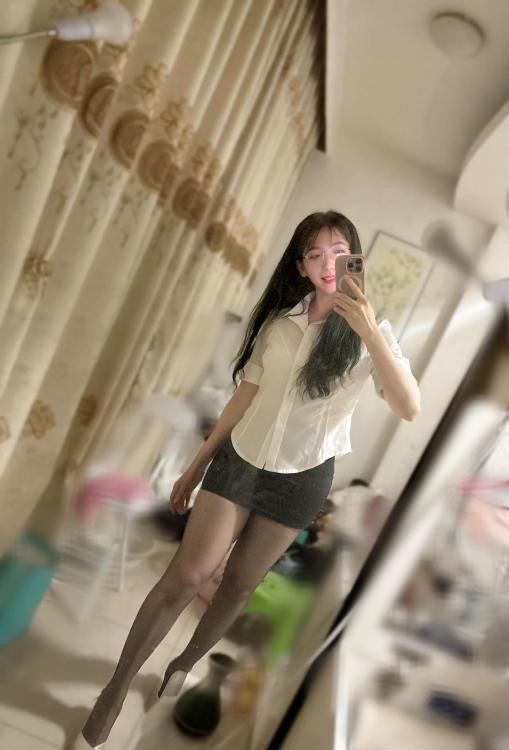 水润蝴蝶少妇