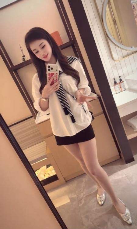 南山小静美女