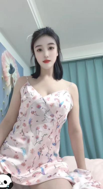 刚出道小娇妻