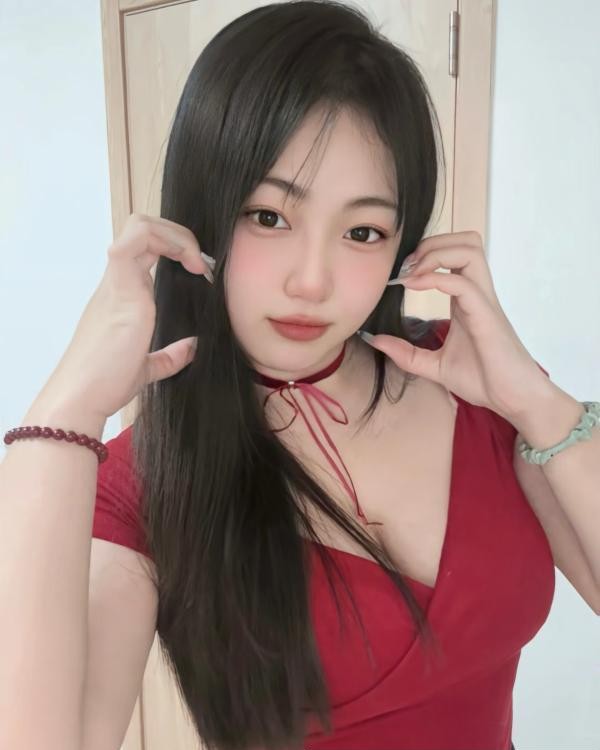 微胖巨乳彤彤