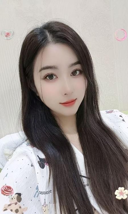 蜜桃臀米娜