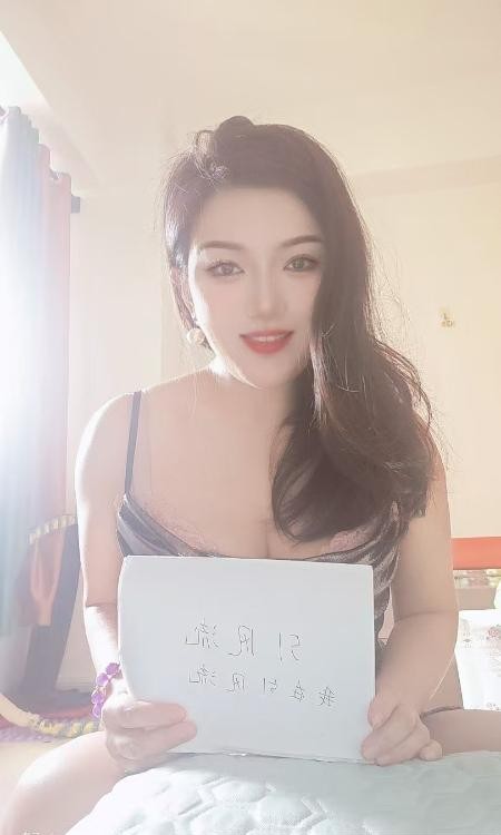 风流双飞少妇
