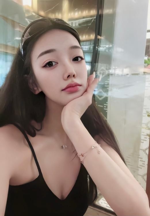 大胸恩熙妹子