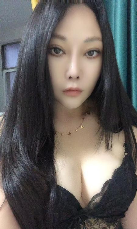 秦淮妖娆美妇