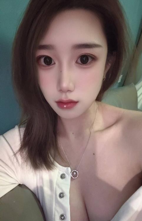 木瓜奶姐姐