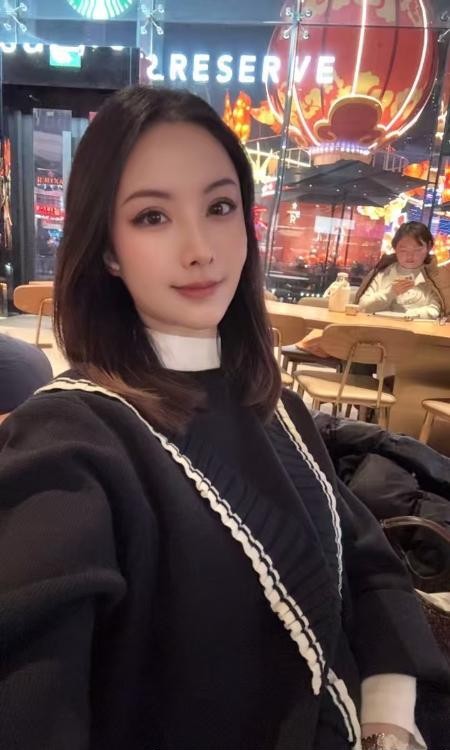 风骚朱莉老师