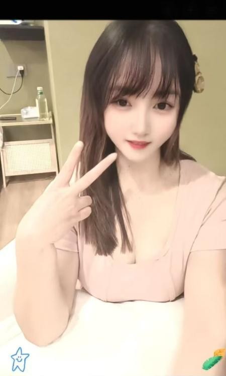 东湖小女友