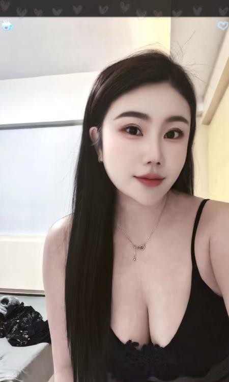 龙岗大胸魅欣