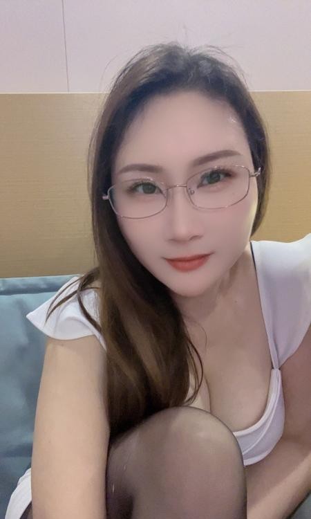 性感波霸少妇