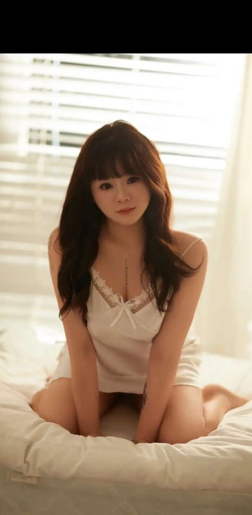 建邺纹身妹