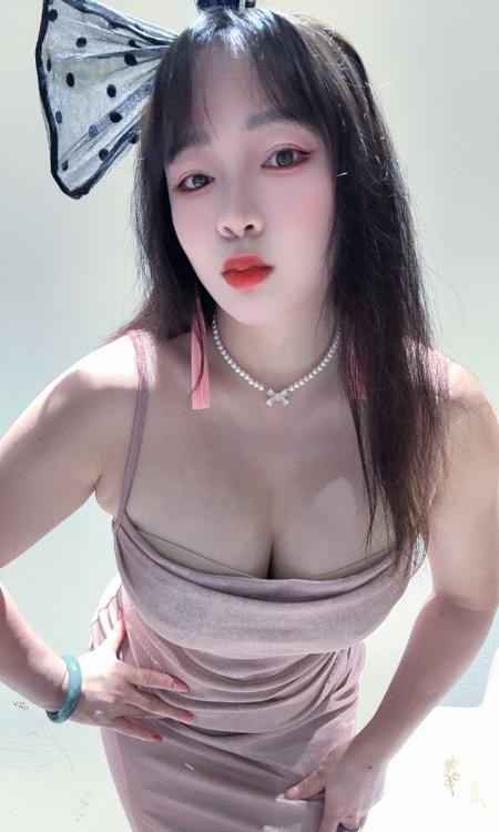 徐汇大奶伊诺