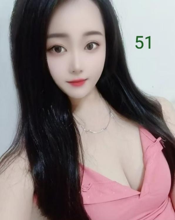 白白小骚货