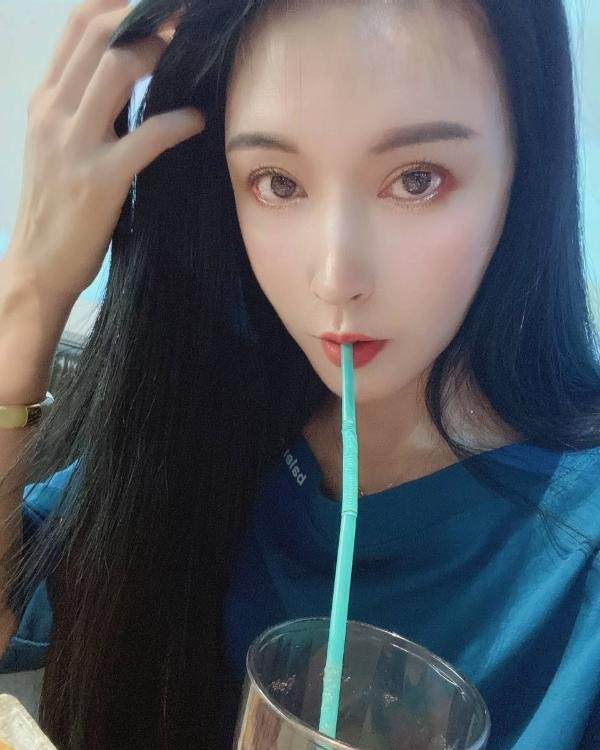 大胸骚桐