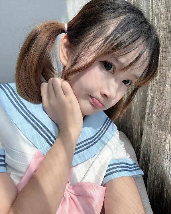 双马尾小萝莉