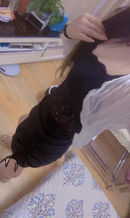 温柔兼职美女