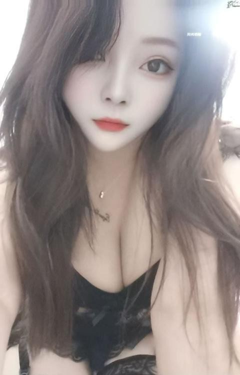 大波软萌妹子