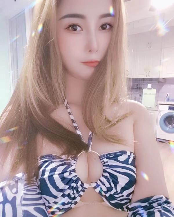 一线天美鲍