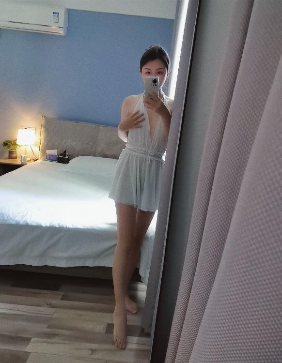 南门长腿小汐