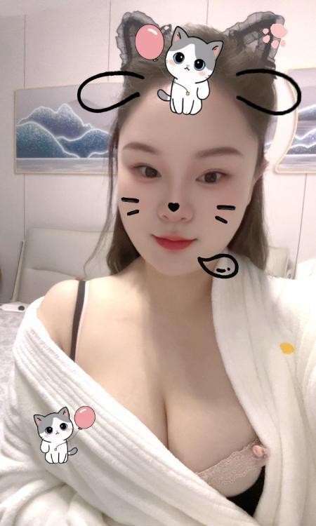 骚逼田田