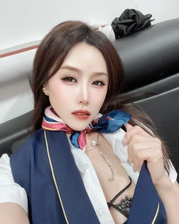 服务系骚小雅