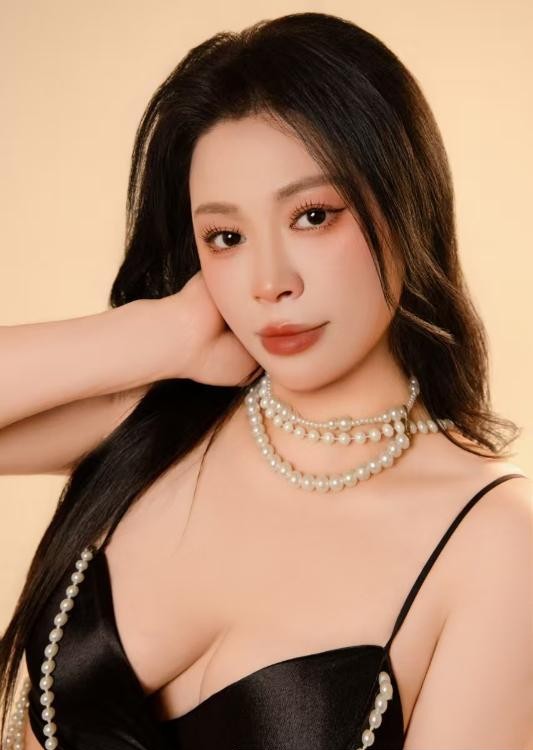 西山风骚少妇
