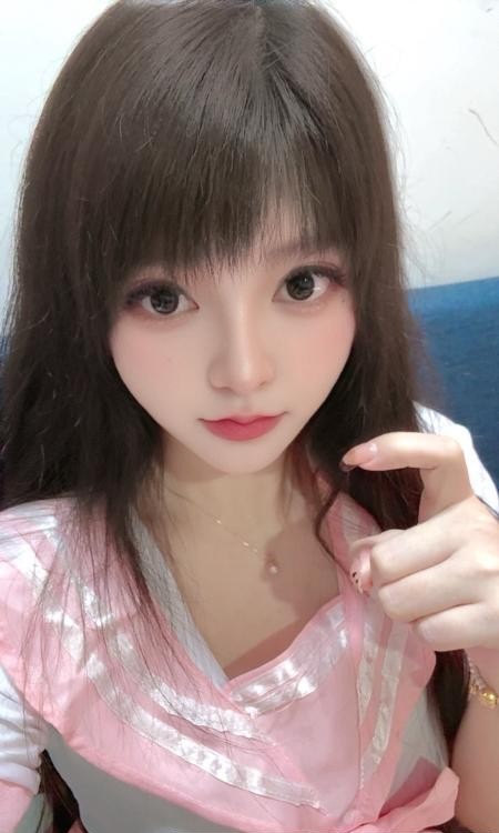 坂田可爱闹闹