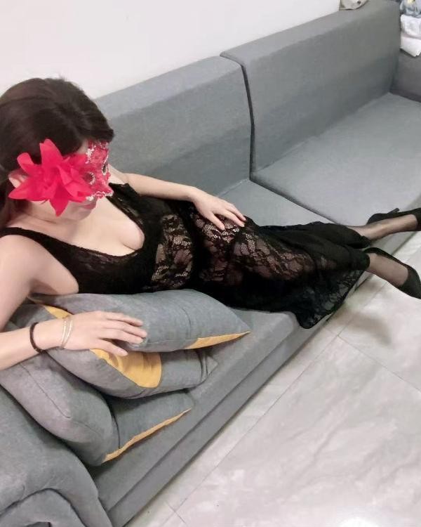 服务控小燕子