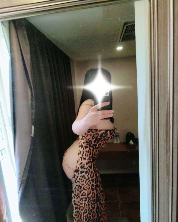天三E奶少妇