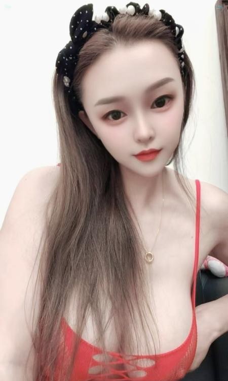 龙华巨乳丹妮