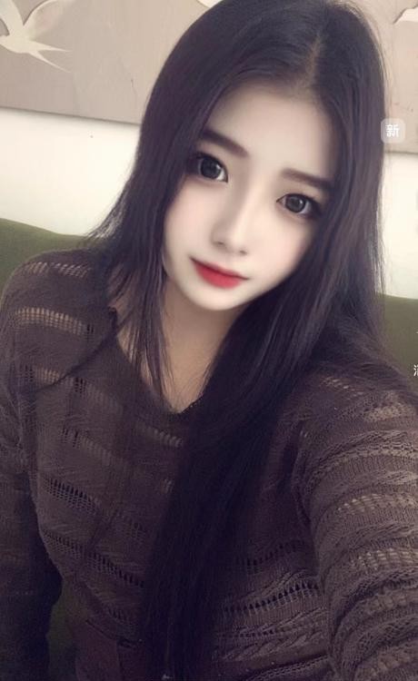 大胸肥臀妹子
