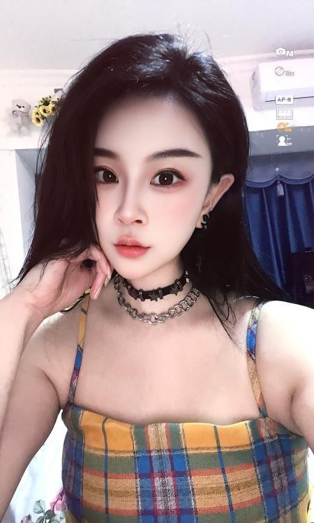 性感少妇泡泡