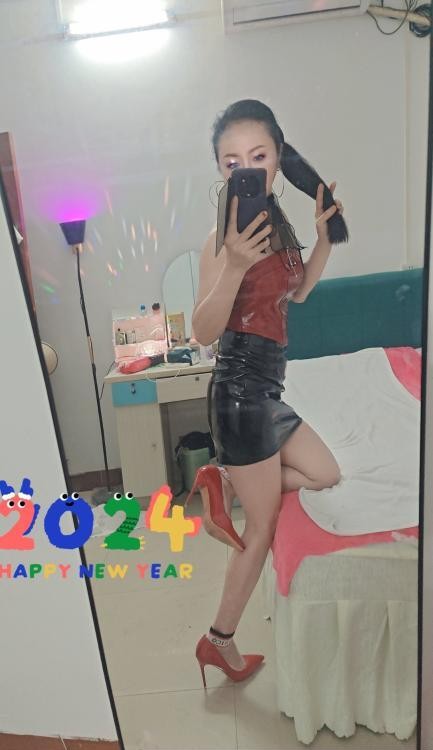 白云骚妇馨馨