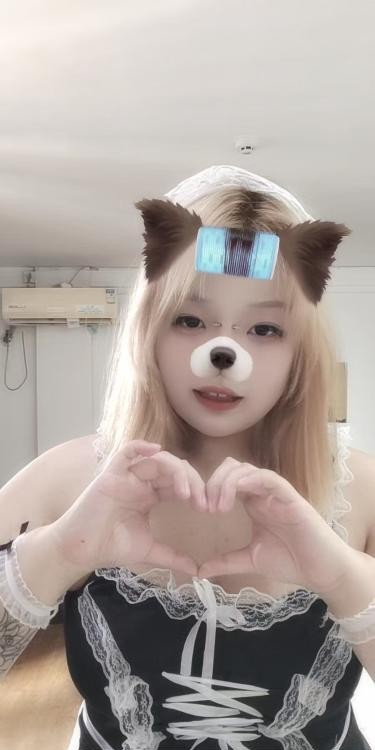 大胸学生妹
