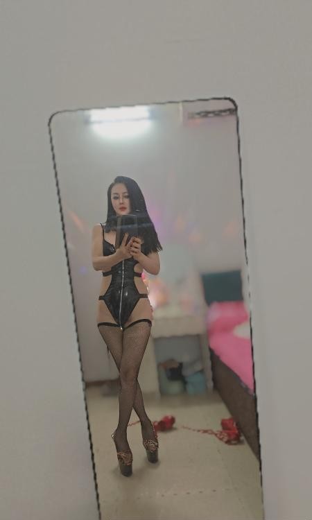 白云骚妇馨馨
