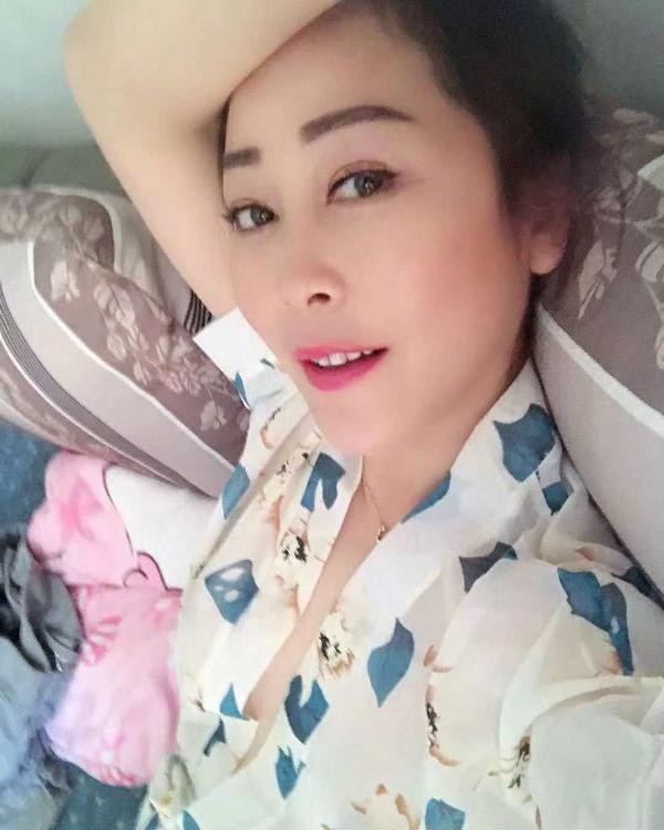 骚媚老师柔柔