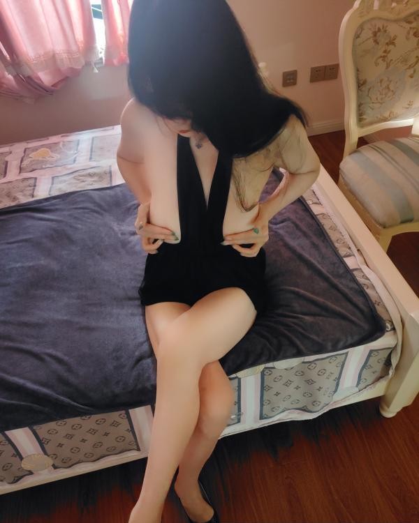 大胸妹秘密